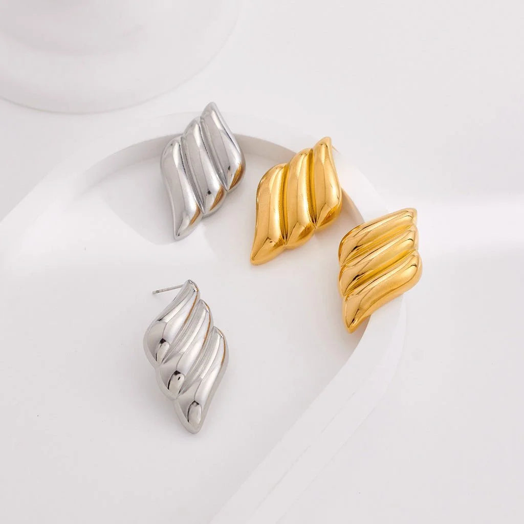 Savannah Drop Earrings in Silver