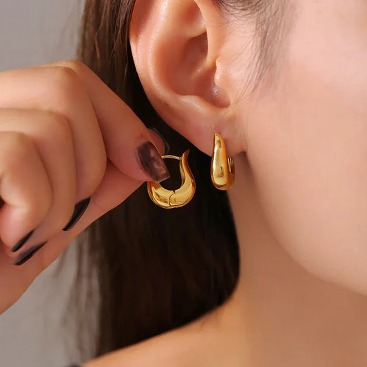 Agen Earrings in Gold