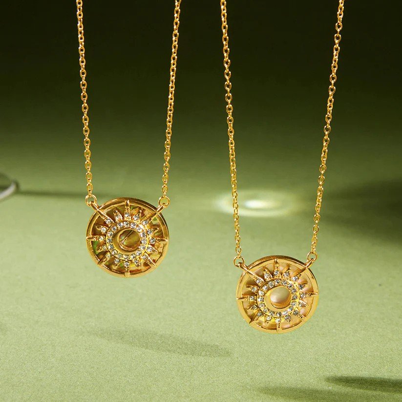 Vera Crystal Pendant Necklace in Gold
