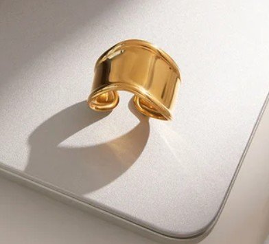 Lelly  Ring in Gold