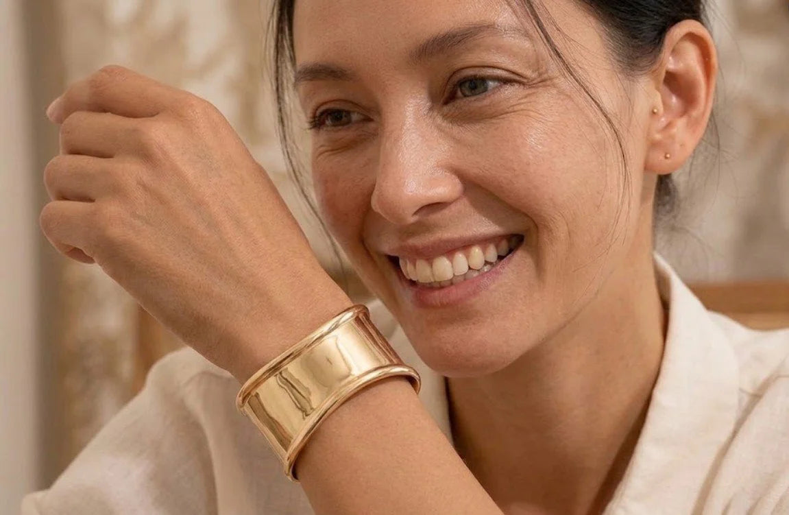 Lelly Cuff Bracelet in Gold