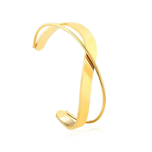 Lilly Cuff Bracelet in Gold