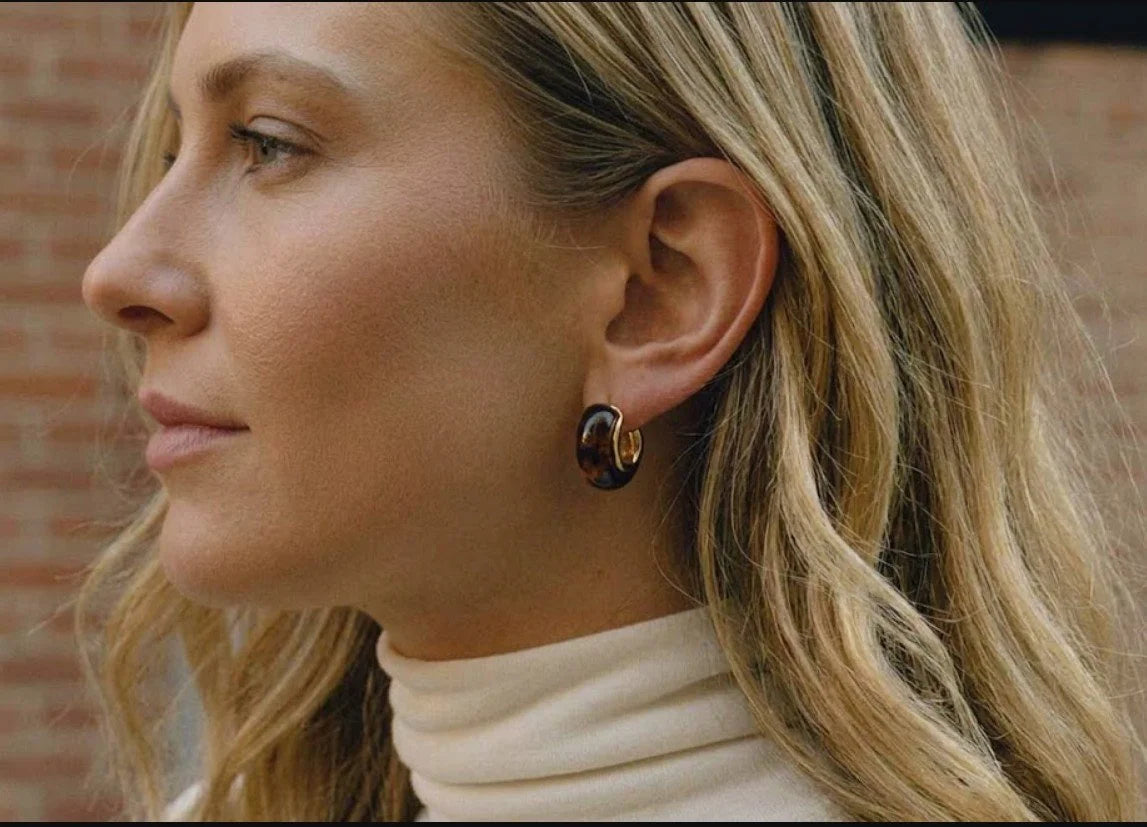Leilani C-Hoop Earrings in Gold