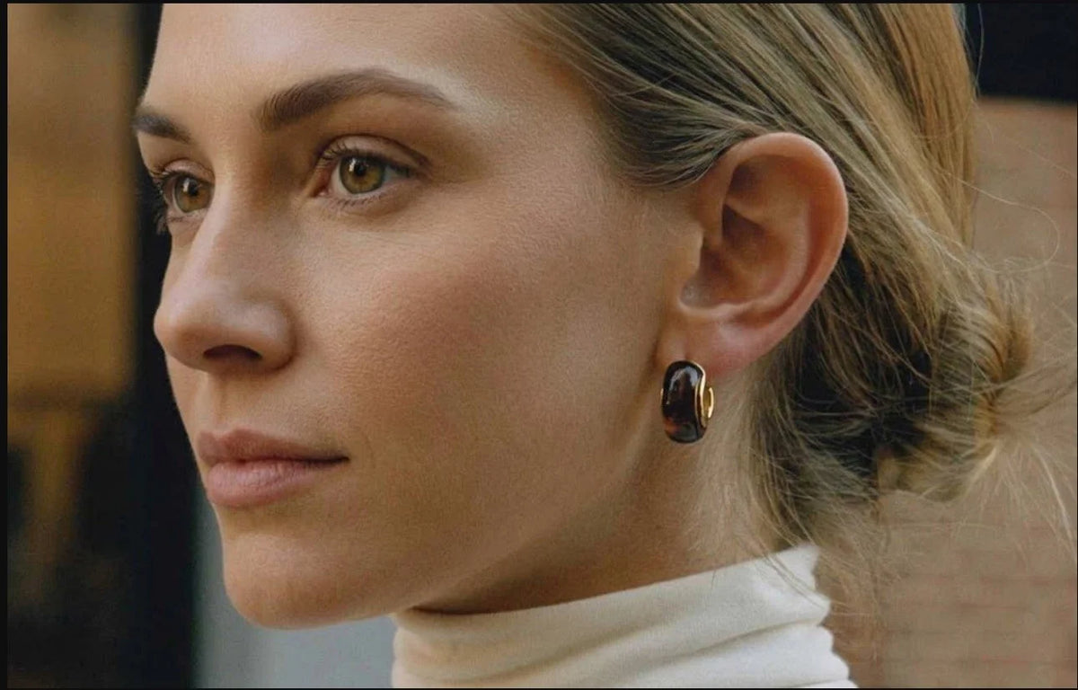 Leilani C-Hoop Earrings in Gold