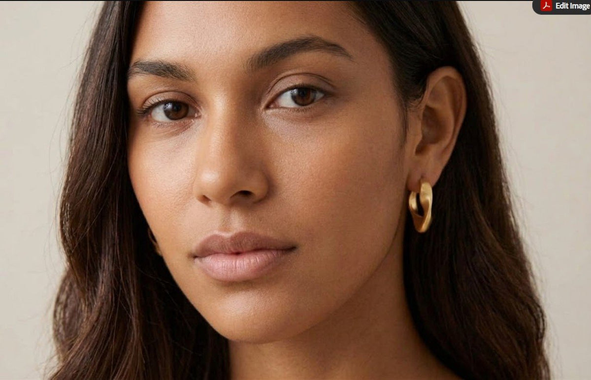 Margot C-Hoop Earrings