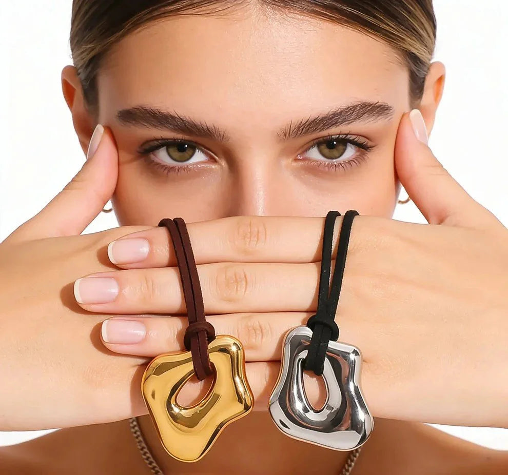 Annick Leather Necklace with Gold Pendant