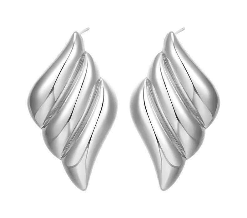 Savannah Drop Earrings in Silver