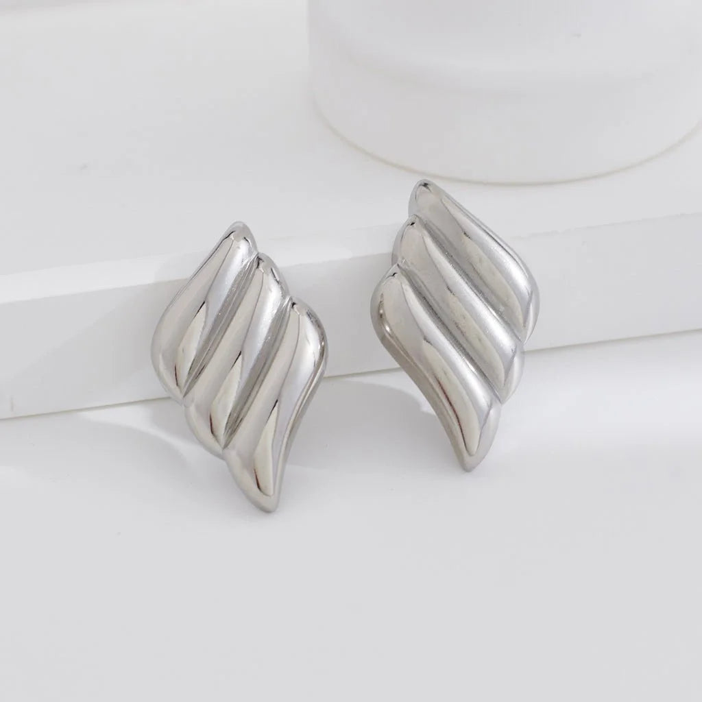 Savannah Drop Earrings in Silver