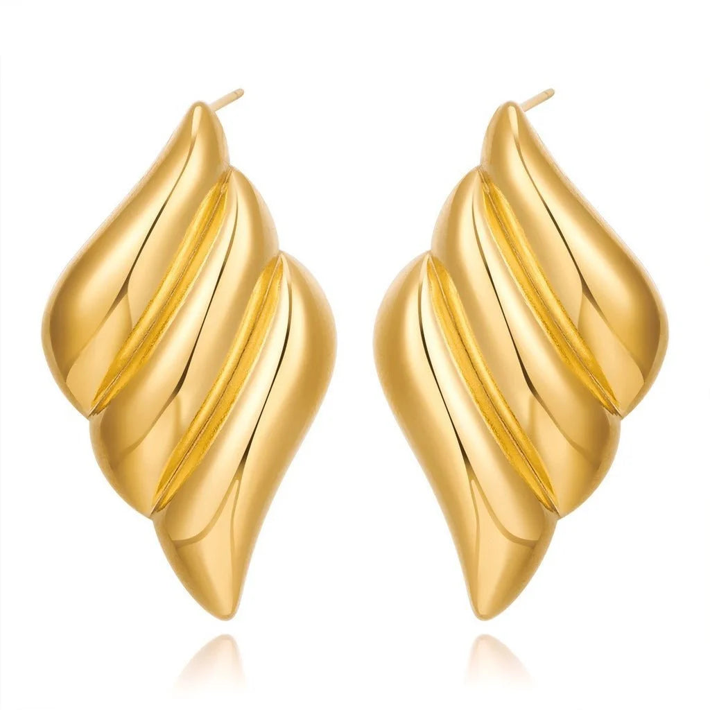 Organic Savannah Drop Earrings in Gold